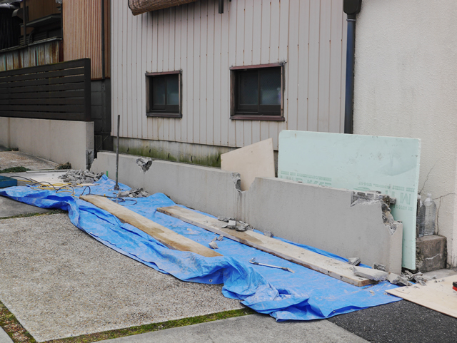 カーポート２台用　ＬＩＸＩＬカーブポートシグマⅢ　合掌タイプ　施工例　名古屋市東区